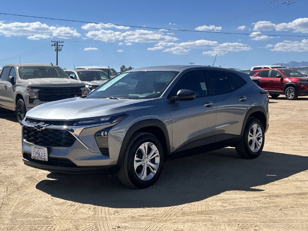 New 2026 Chevrolet Trax LS FWD image 9