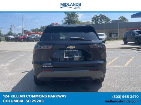 Used 2025 Chevrolet Equinox LT FWD image 5