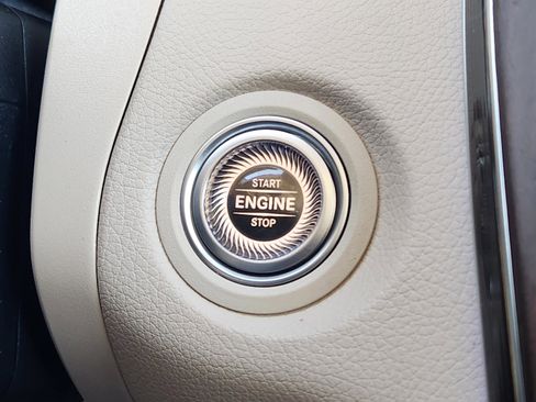 Used 2022 Mercedes-Benz GLC 300 GLC 300 w/ Premium Package Lite image 21