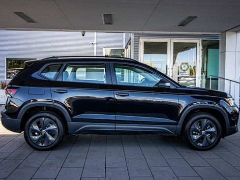 New 2026 Volkswagen Taos S FWD image 19