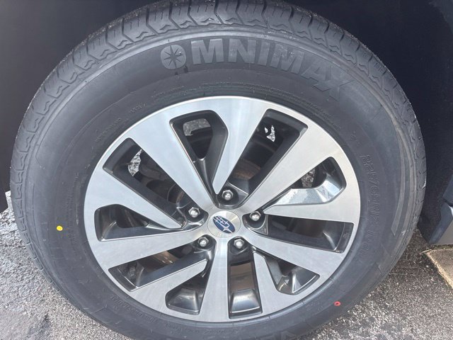 Used 2024 Subaru Outback Premium AWD/4WD image 30