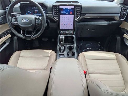 Certified 2025 Ford Ranger Lariat RWD image 17