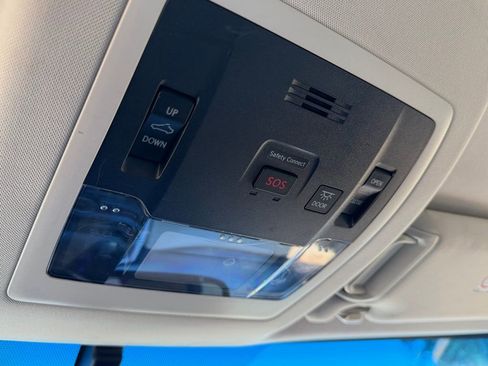 Used 2015 Lexus NX 200t FWD image 23