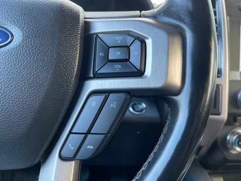 Used 2018 Ford F150 Platinum w/ Equipment Group 701A Luxury AWD/4WD image 20