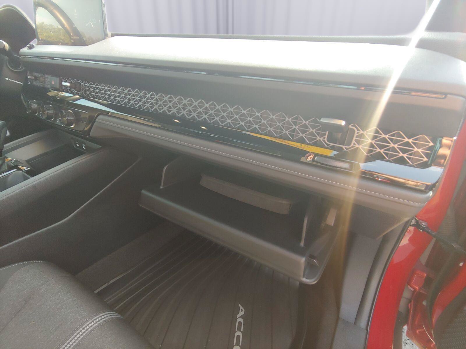 Used 2023 Honda Accord Sport image 28