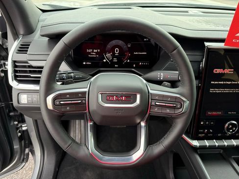 New 2026 GMC Acadia Elevation w/ Elevation Premium Package image 25