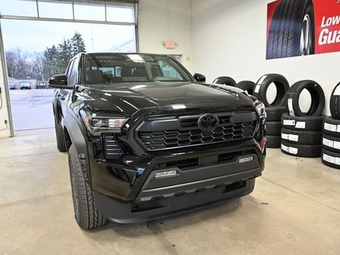 New 2026 Toyota Tacoma TRD Off-Road image 3