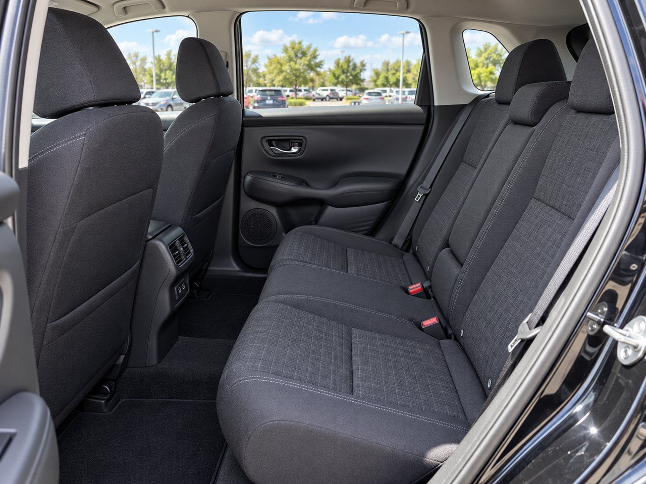 Used 2026 Honda HR-V LX image 11