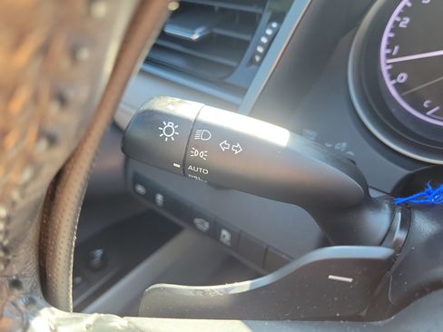 Used 2021 Toyota Camry SE w/ Audio Upgrade Package FWD image 29
