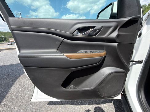 Used 2020 GMC Acadia SLE AWD/4WD image 21