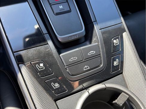 Used 2022 Porsche 911 Carrera 4S image 37