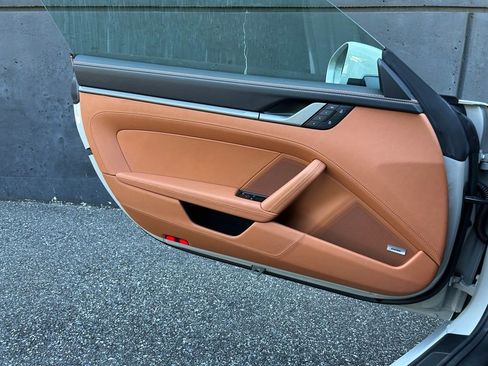 Certified 2025 Porsche 911 Carrera RWD image 23