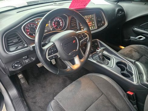 Used 2015 Dodge Challenger R/T Plus image 15