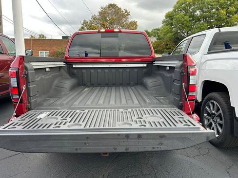 Used 2023 Nissan Frontier PRO-4X w/ Pro Convenience Package image 21