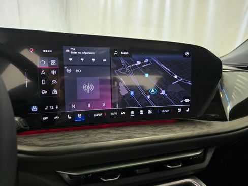 New 2025 Audi Q5 Premium Plus image 14