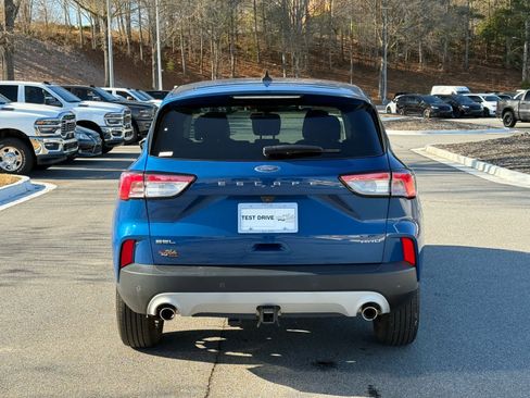 Used 2022 Ford Escape SEL w/ Technology Package image 5