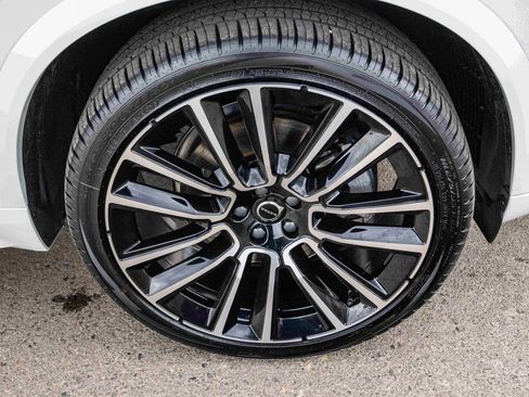New 2026 Volvo XC90 B6 Ultra w/ Lounge Package AWD/4WD image 14