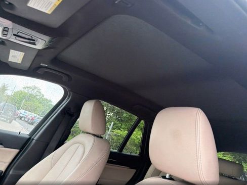 Used 2017 BMW X1 xDrive28i AWD/4WD image 13