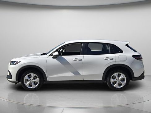Used 2024 Honda HR-V LX image 4
