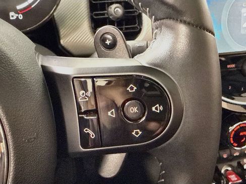 Used 2023 MINI Cooper S FWD image 12