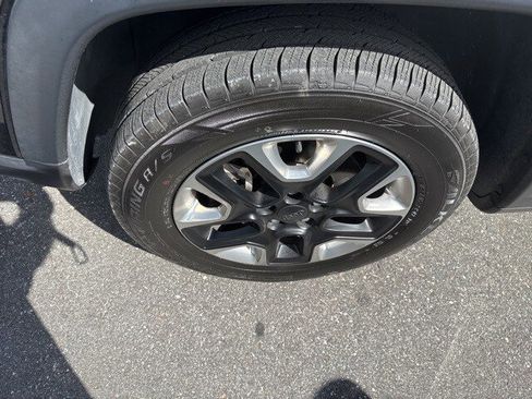 Used 2017 Jeep Compass Trailhawk w/ Leather Interior Group image 4