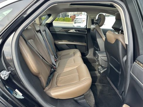 Used 2015 Lincoln MKZ Base w/ Equipment Group 101A Select image 19