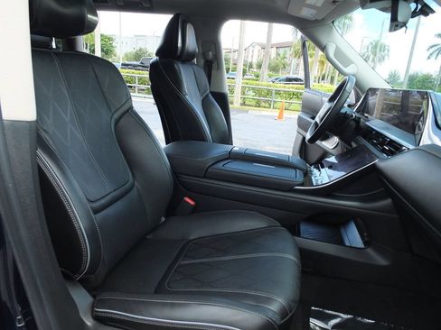 Used 2025 INFINITI QX80 Sensory AWD/4WD image 25