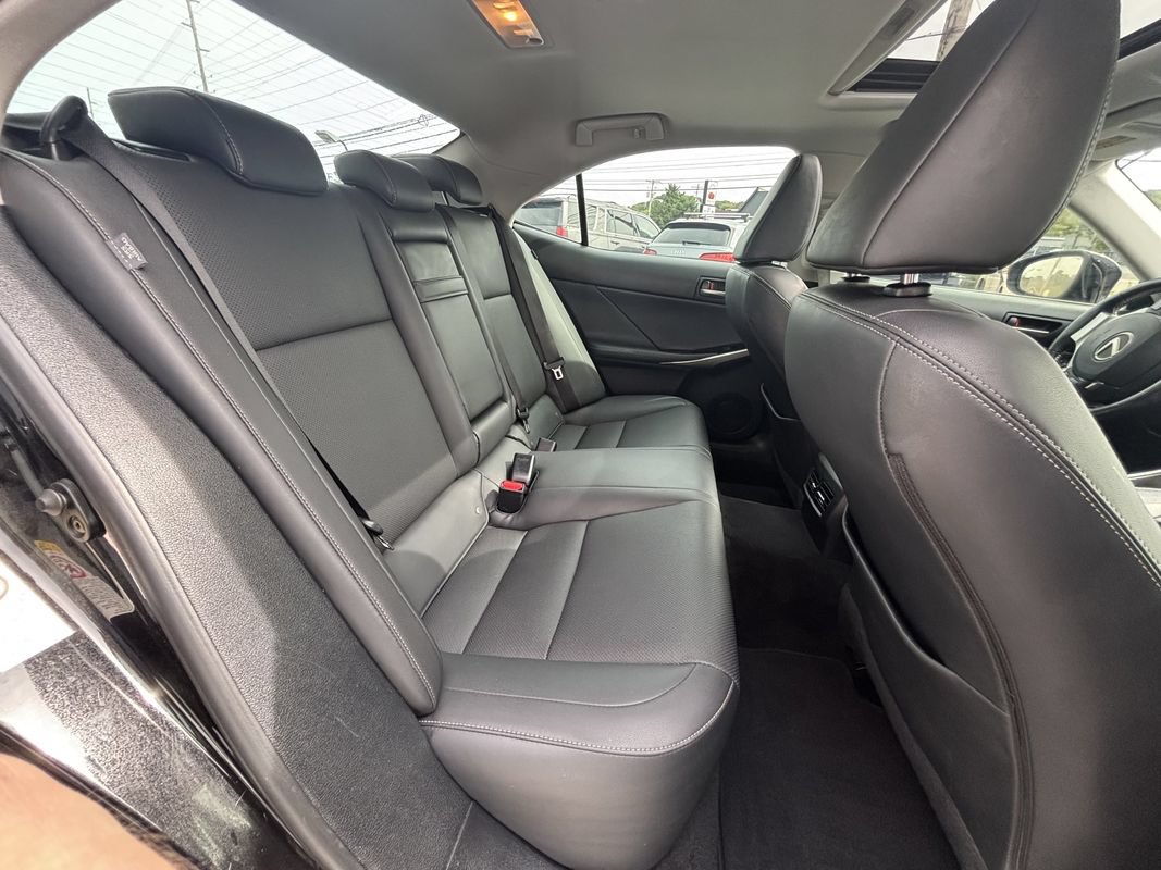 Used 2017 Lexus IS 200t w/ Navigation System Package RWD image 14
