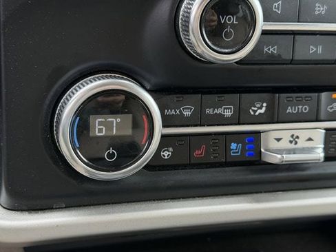 Used 2024 Ford Expedition Max Limited image 23