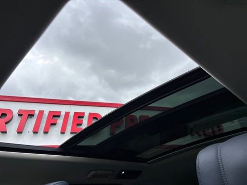 Used 2019 Land Rover Range Rover Supercharged image 48