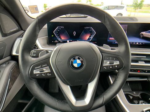 Used 2026 BMW X5 xDrive40i AWD/4WD image 16