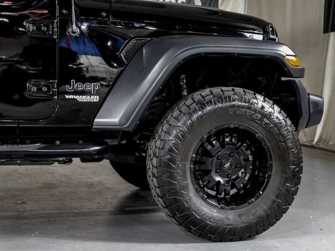 Used 2020 Jeep Wrangler Sport AWD/4WD image 8