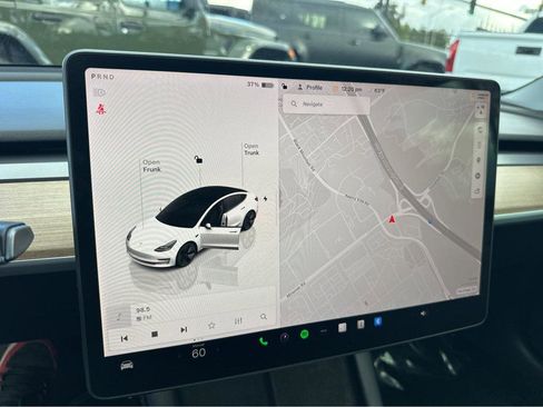 Used 2023 Tesla Model 3 Standard Range image 5