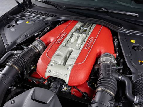 Certified 2022 Ferrari 812 GTS image 29