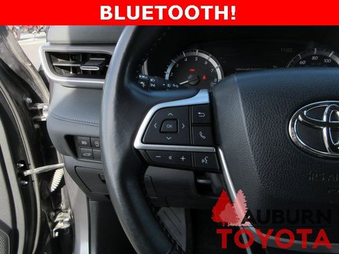 Certified 2024 Toyota Highlander LE image 14