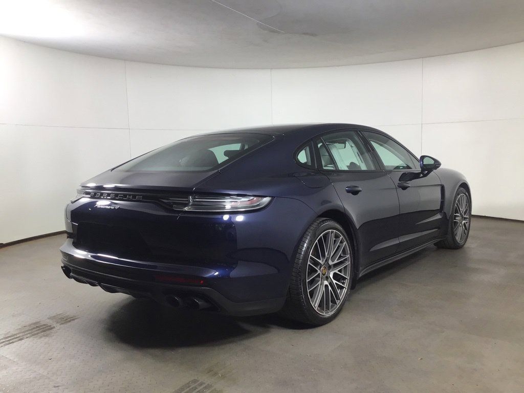 Certified 2023 Porsche Panamera image 7