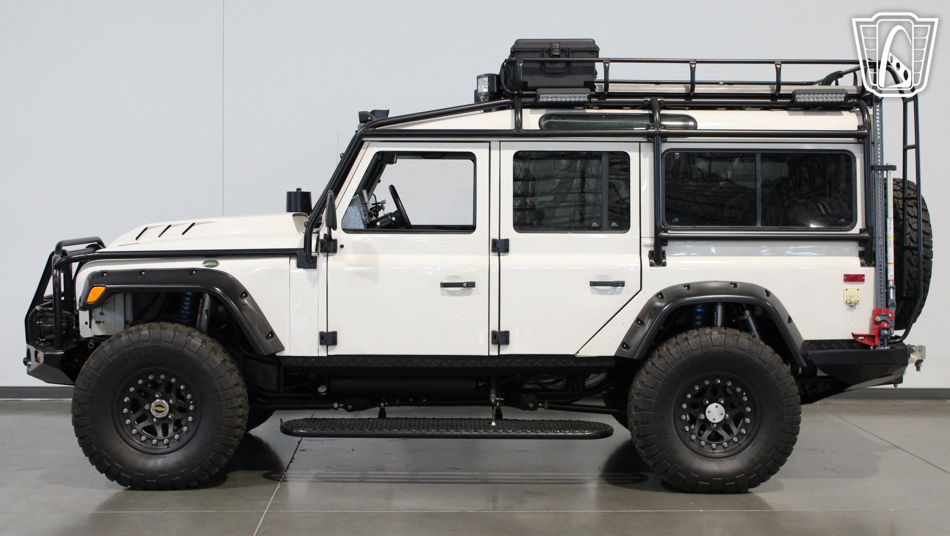 Used 1993 Land Rover Defender 110 AWD/4WD image 31