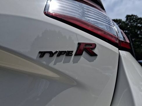 Used 2025 Honda Civic Type R image 31