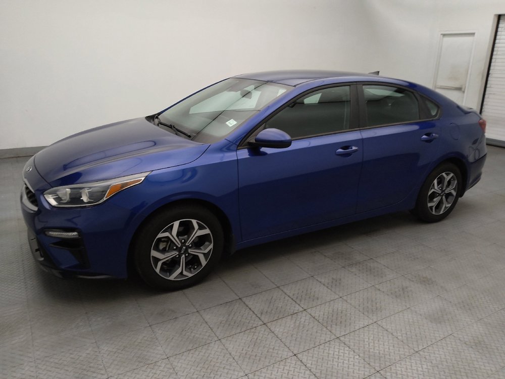 Used 2020 Kia Forte LXS FWD image 2