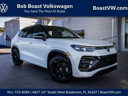 New 2026 Volkswagen Tiguan SE R-Line