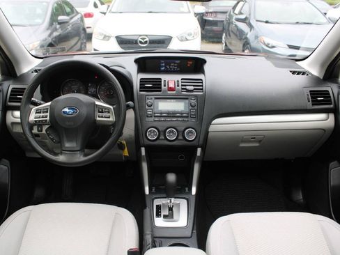 Used 2015 Subaru Forester 2.5i Premium AWD/4WD image 32