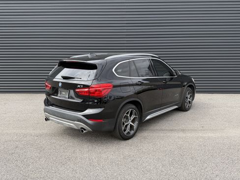 Used 2018 BMW X1 sDrive28i image 9