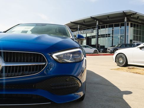 New 2026 Mercedes-Benz C 300 4MATIC Sedan image 4