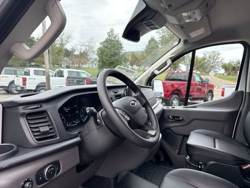 New 2025 Ford Transit 250 Low Roof image 19
