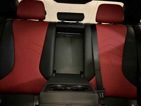 Used 2026 BMW M235i xDrive w/ Technology Package image 32