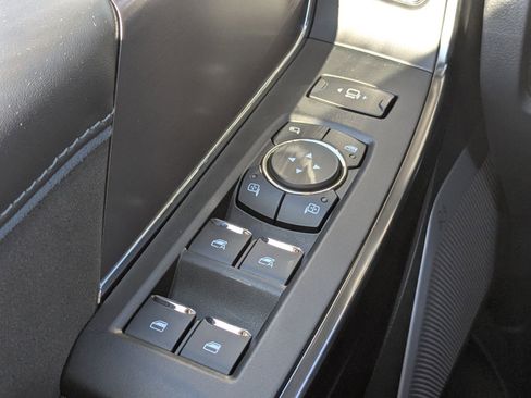 New 2026 Ford F350 Platinum w/ FX4 Off-Road Package image 28