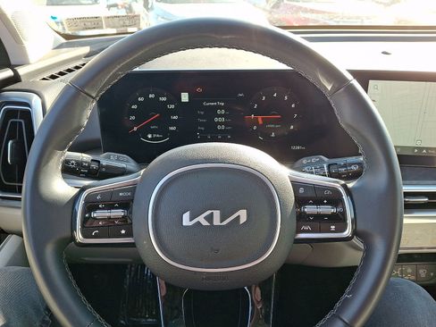 Used 2024 Kia Sorento SX image 20