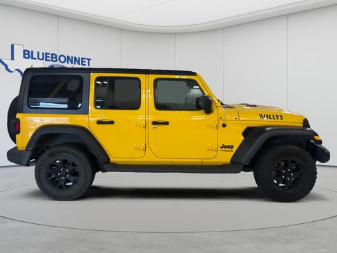 Used 2021 Jeep Wrangler Unlimited Sport AWD/4WD image 3