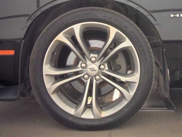 Used 2020 Dodge Challenger R/T RWD image 18
