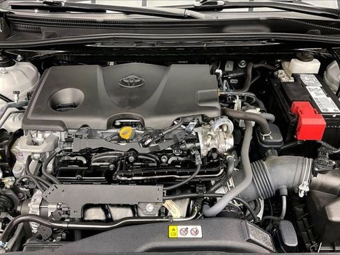 Used 2023 Toyota Camry XSE image 8